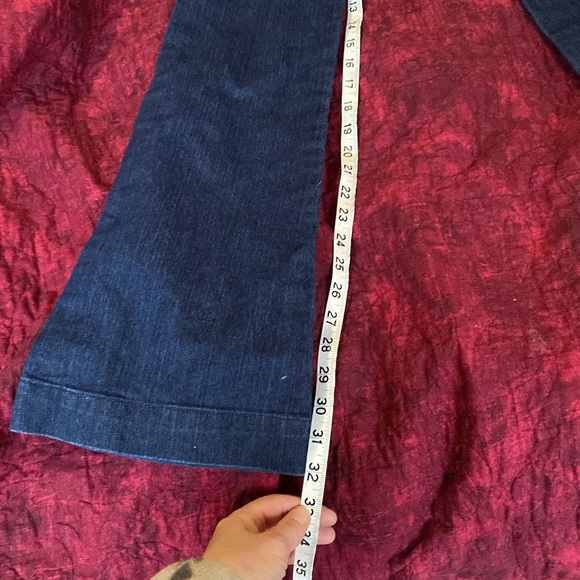 Dark blue nitrogen jeans. Flared - Picture 6 of 6